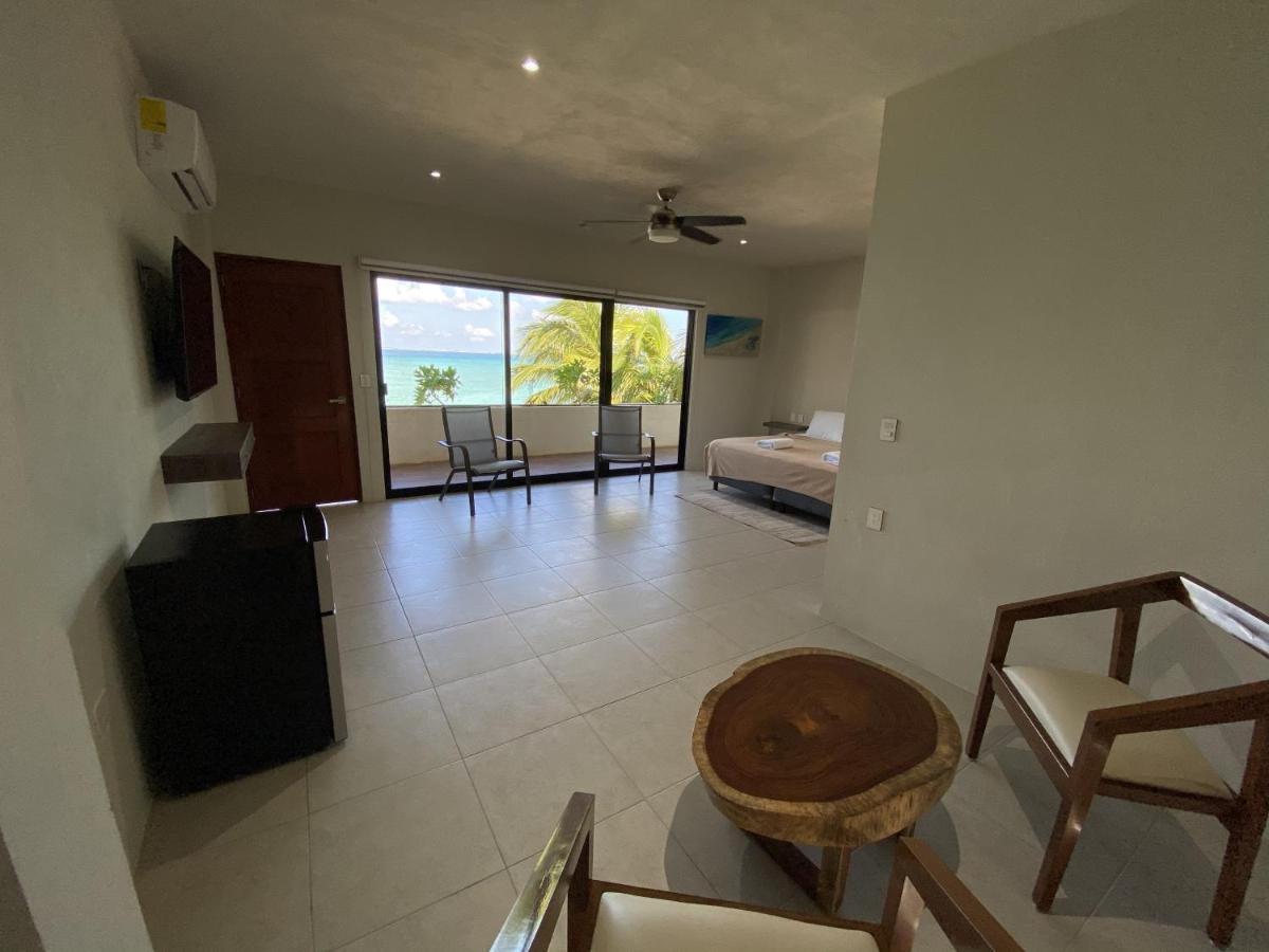 Cuxos Hotel Beachfront Isla Mujeres Exteriör bild